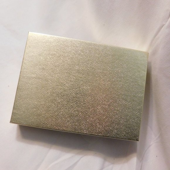 Vintage Baby's Cradle Medal Medallion Guardian Angel by Roman, Inc. 1988 - Picture 7 of 7